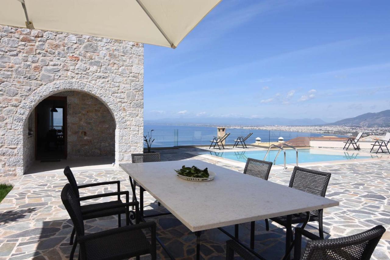 קלמאטה Villa Dafni - Infinite Sea Vistas With Private Pool מראה חיצוני תמונה