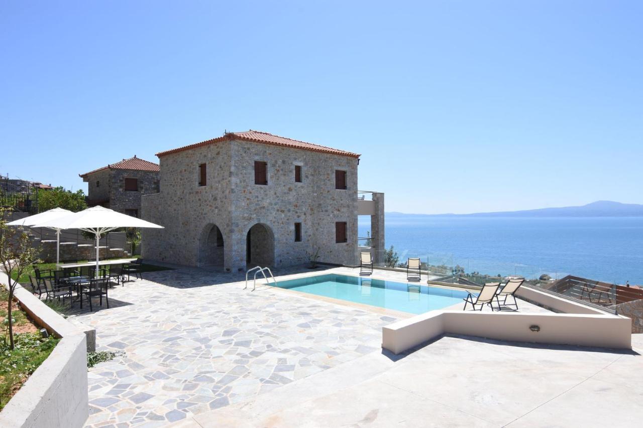 קלמאטה Villa Dafni - Infinite Sea Vistas With Private Pool מראה חיצוני תמונה