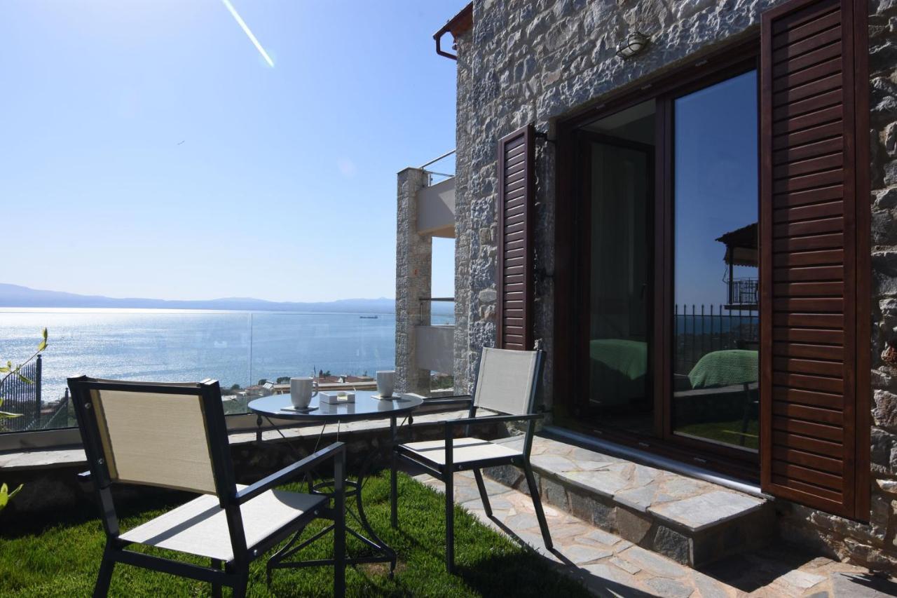 קלמאטה Villa Dafni - Infinite Sea Vistas With Private Pool מראה חיצוני תמונה