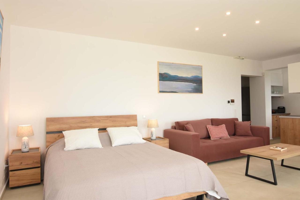קלמאטה Villa Dafni - Infinite Sea Vistas With Private Pool מראה חיצוני תמונה