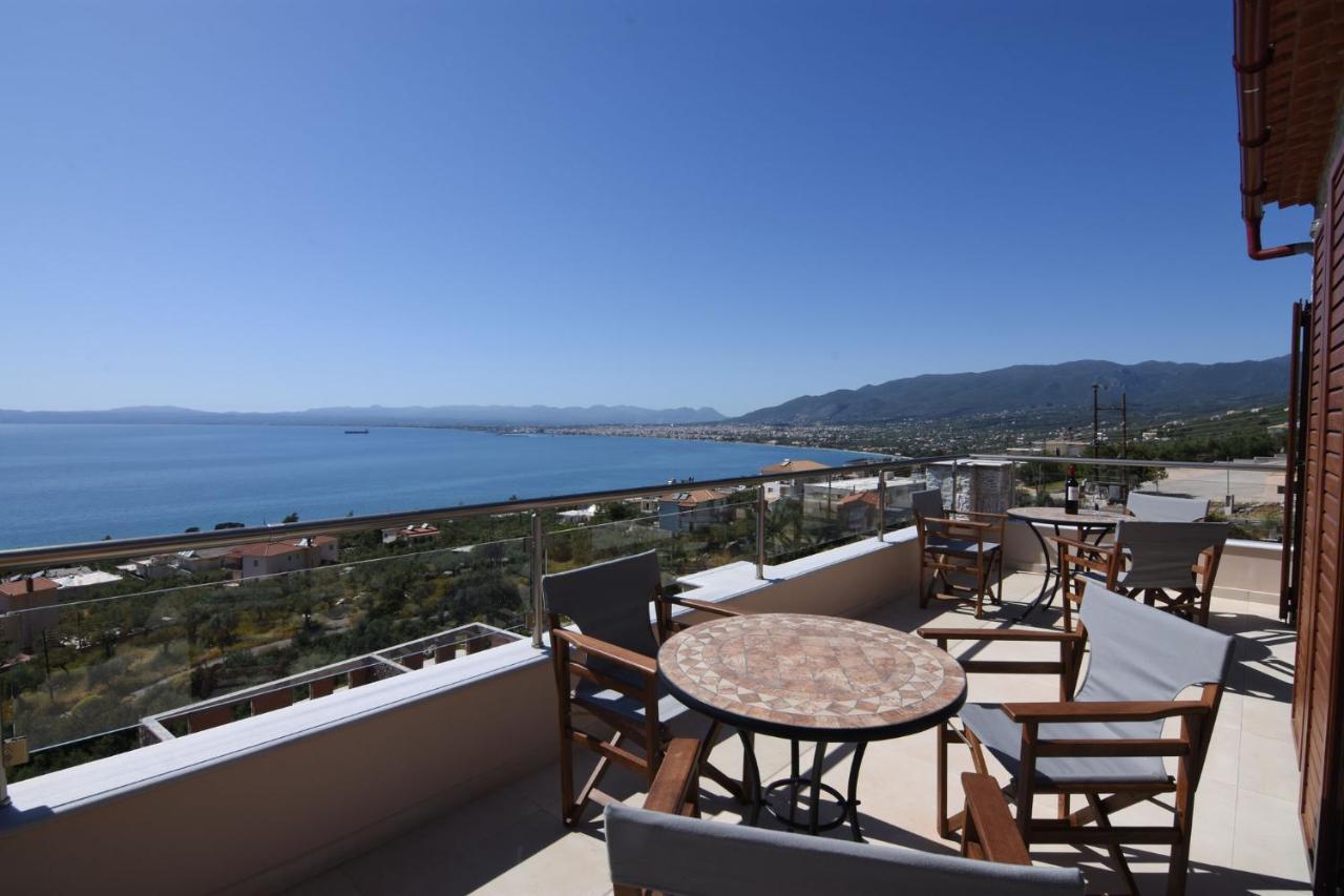 קלמאטה Villa Dafni - Infinite Sea Vistas With Private Pool מראה חיצוני תמונה